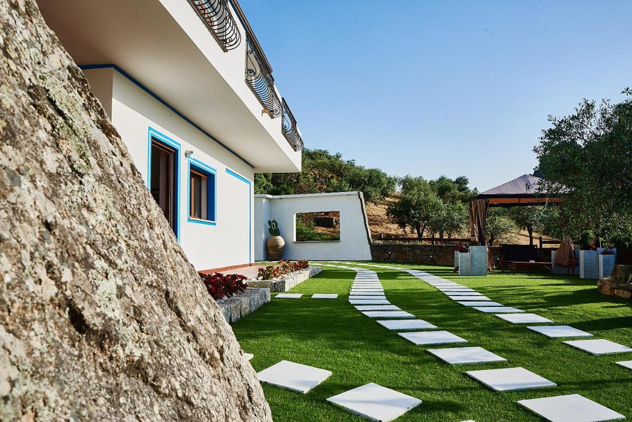 B&B Tiscali Dorgali Exteriör bild