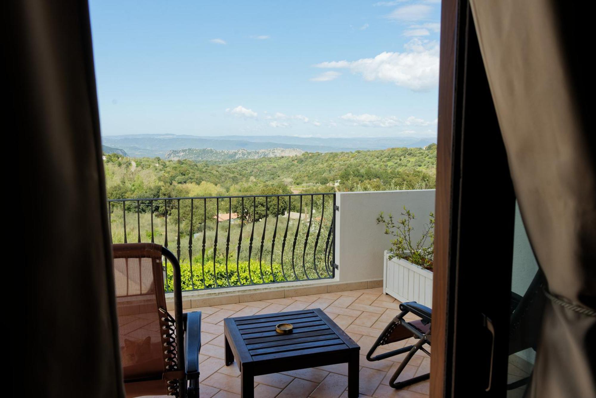 B&B Tiscali Dorgali Exteriör bild