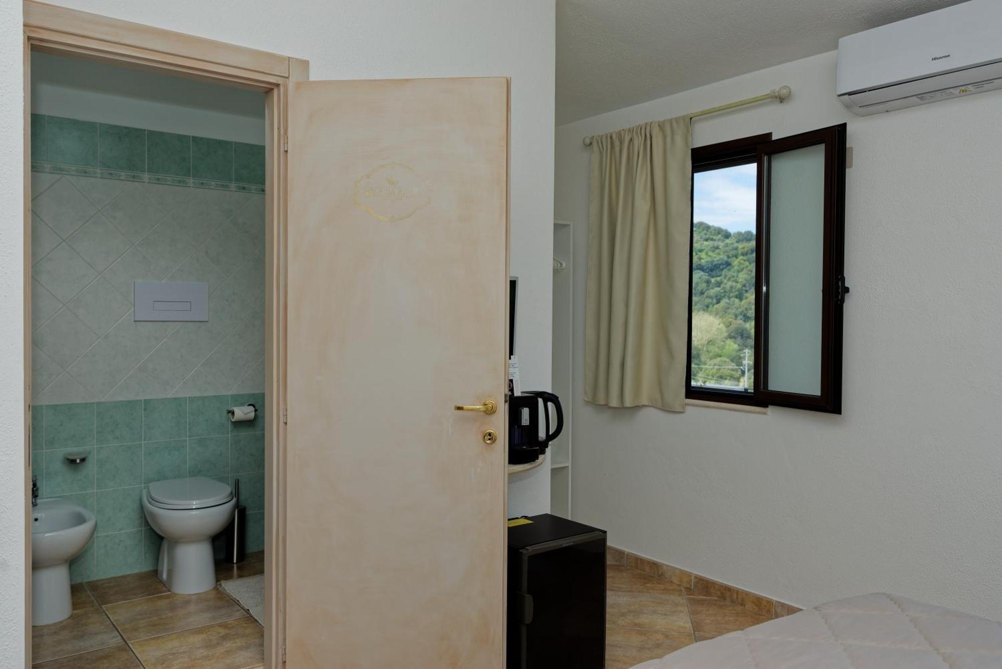 B&B Tiscali Dorgali Exteriör bild